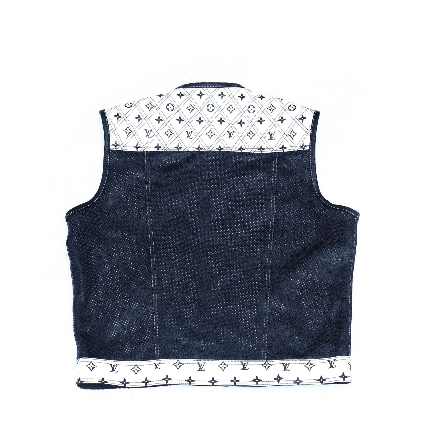 Lo*uis Vuit**n
 White Leather Diamond Stitching with Black Perforated Leather