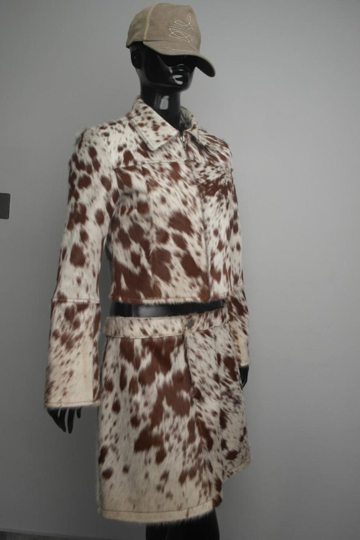 Western Cowhide Skirt and Jacket Set Cowgirl Chic Outfit Hair on Hide Cowgirl Clothing Western Style Elegance Complete Outfit Rustic Charm